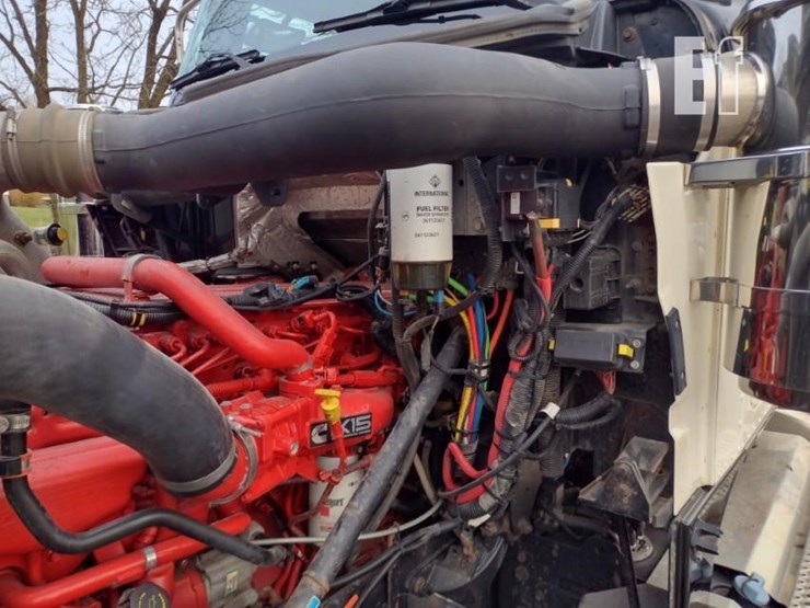 international-hx520-image-16