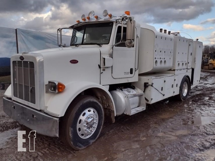 2008-peterbilt-365-image-45