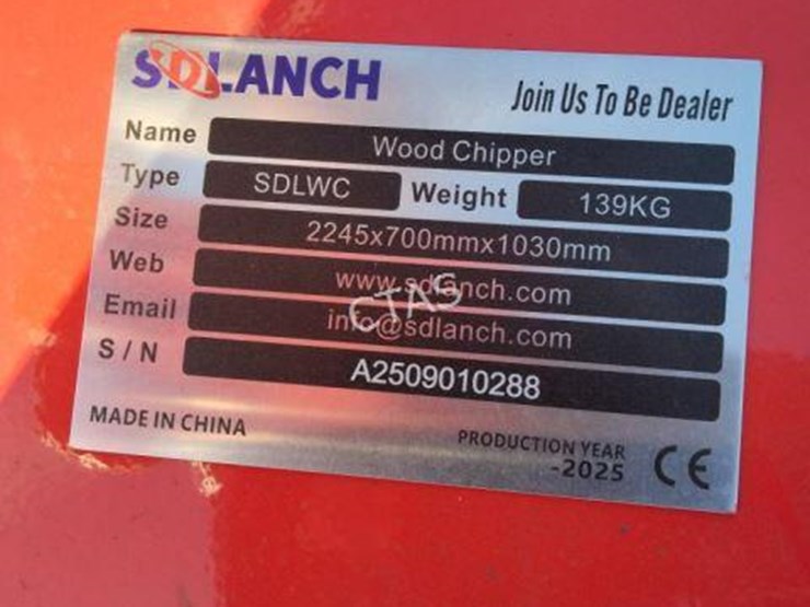 #113-•-wood-chipper-w/-tow-hitch-(sdlwc)-image-10