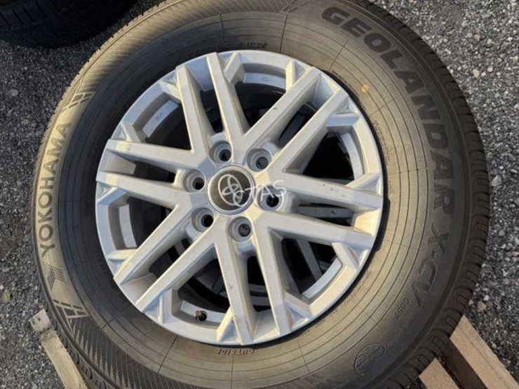 toyota-tundra-image-3