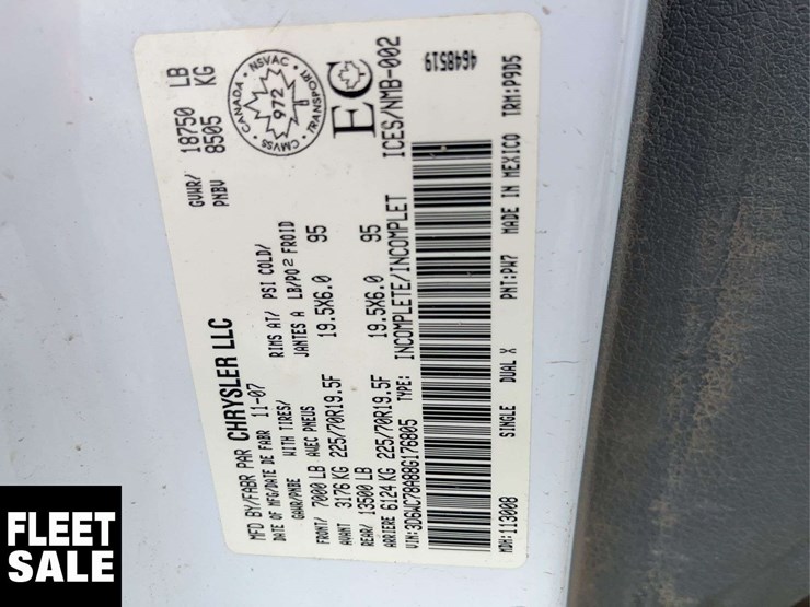 2008-dodge-ram-5500-image-24