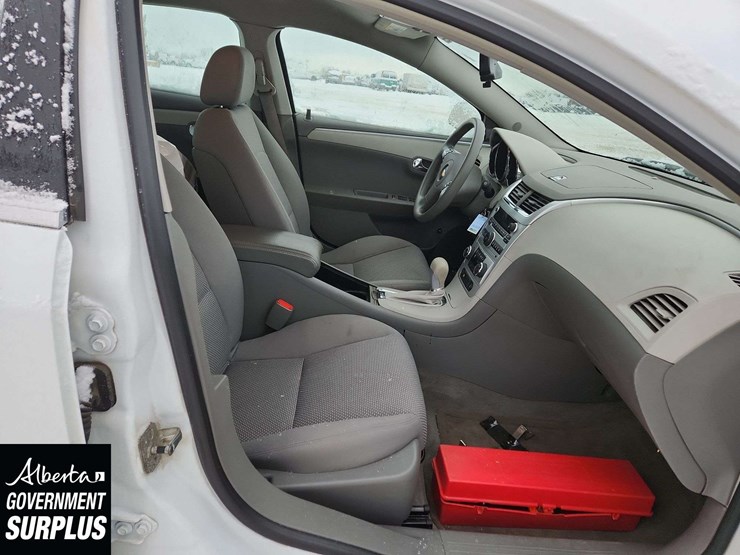 2009-chevrolet-malibu-hybrid-image-17