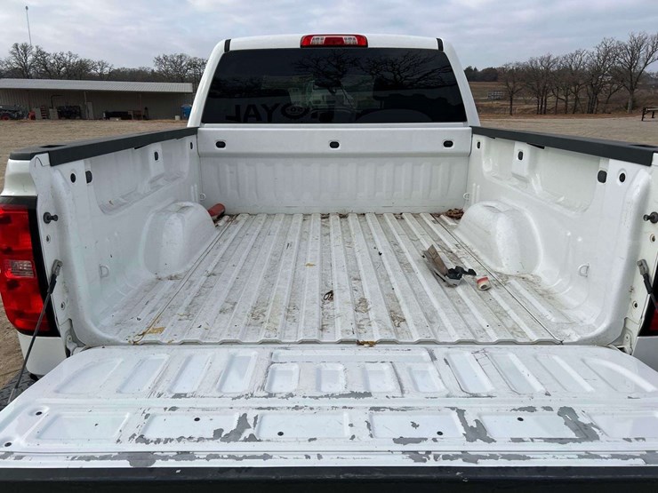 2016-chevrolet-silverado-1500-image-22