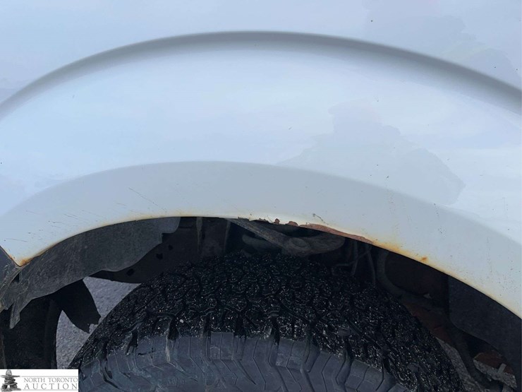 2012-ford-f150-image-31