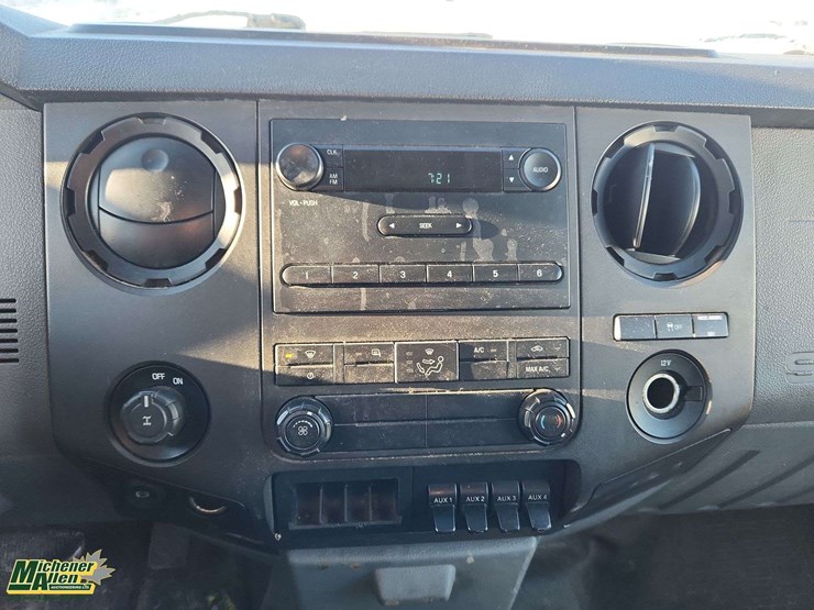 2015-ford-f350-image-21