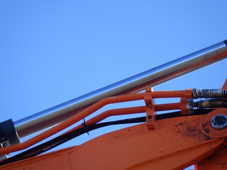 doosan-dx140-lc-5-image-22