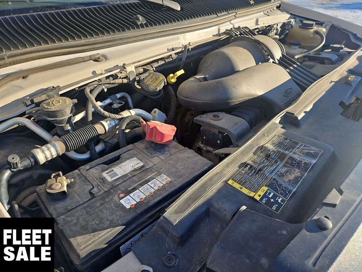 2012-ford-e-series-s/a-service-cube-van-image-28