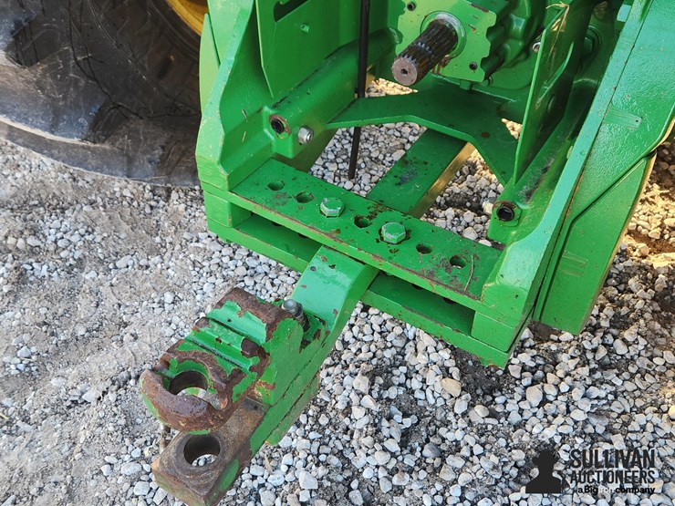 2012-john-deere-8260r-image-14