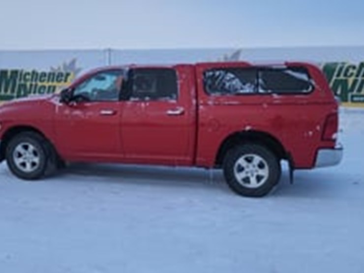 2012-dodge-1500-image-5
