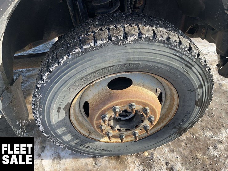 2018-ford-f550-image-13