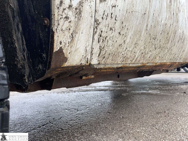 2013-chevrolet-silverado-1500-ls-image-39