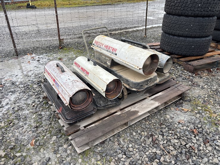 #6529-•-e1.-pallet-of-reddy-heaters-image-1