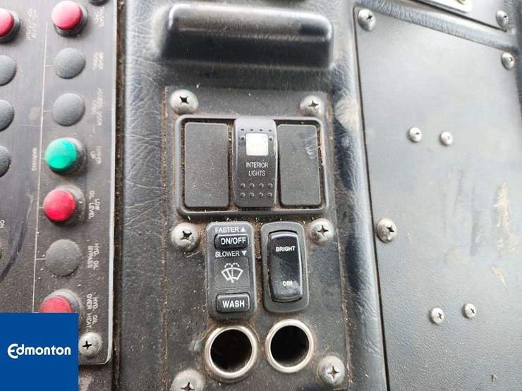 2010-autocar-xpeditor-image-28