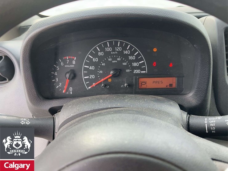 2015-nissan-nv200-image-20