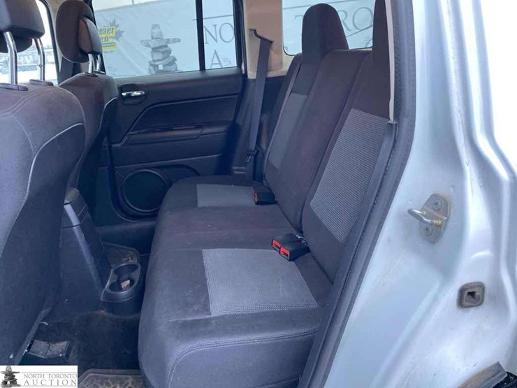 2015-jeep-patriot-image-27