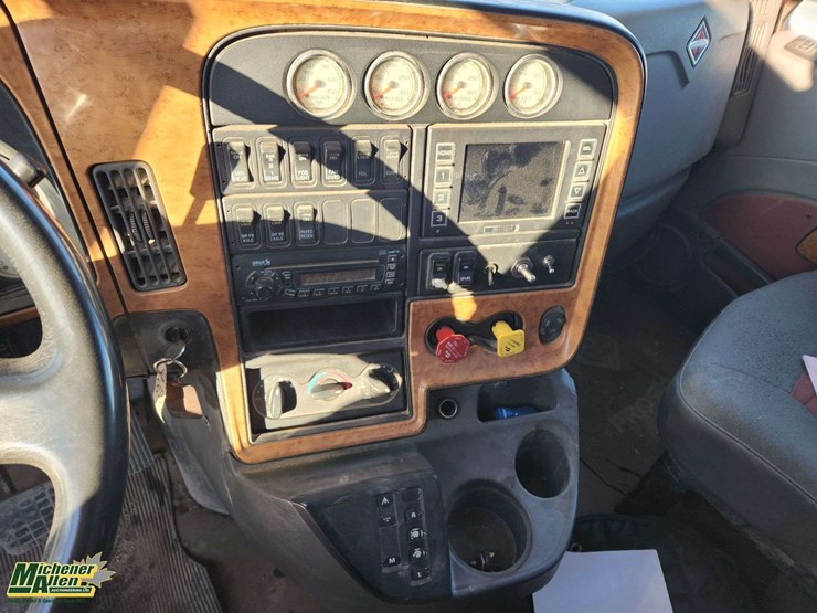 2009-international-prostar-image-18