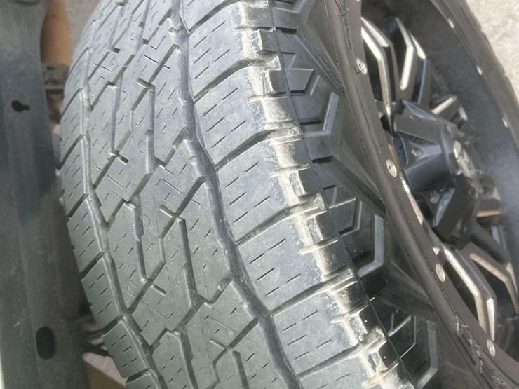 2016-gmc-sierra-1500-image-13