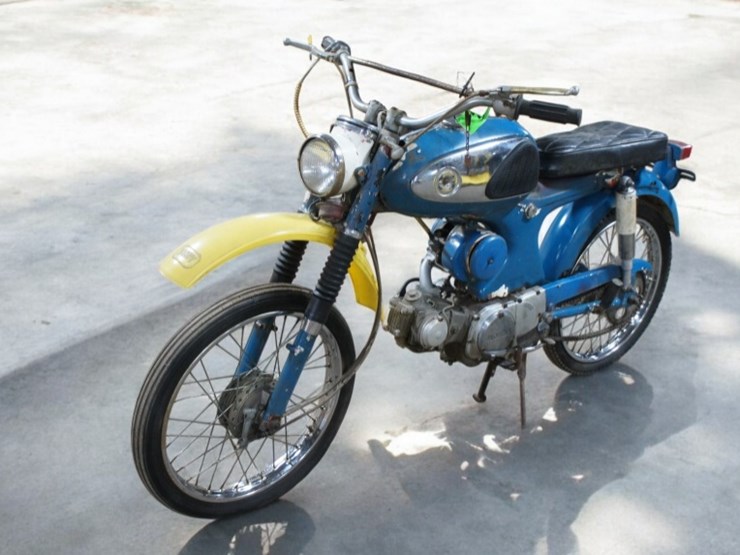 honda-s90-motorcycle-image-5