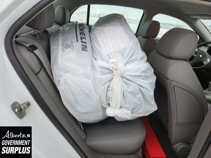 2009-chevrolet-malibu-hybrid-image-18