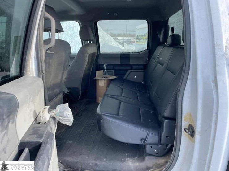 2018-ford-f150-image-24