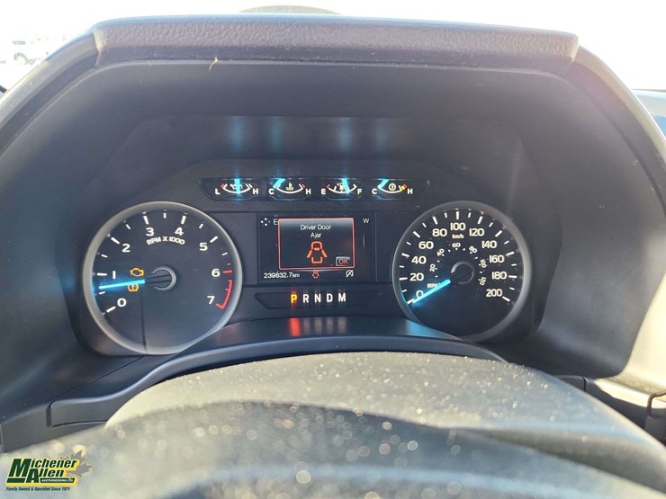 2019-ford-f150-image-17