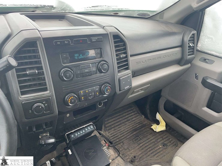 2019-ford-f250-image-18