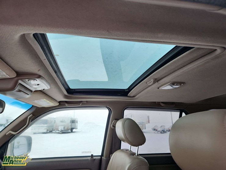 1999-toyota-4-runner-limited-image-21