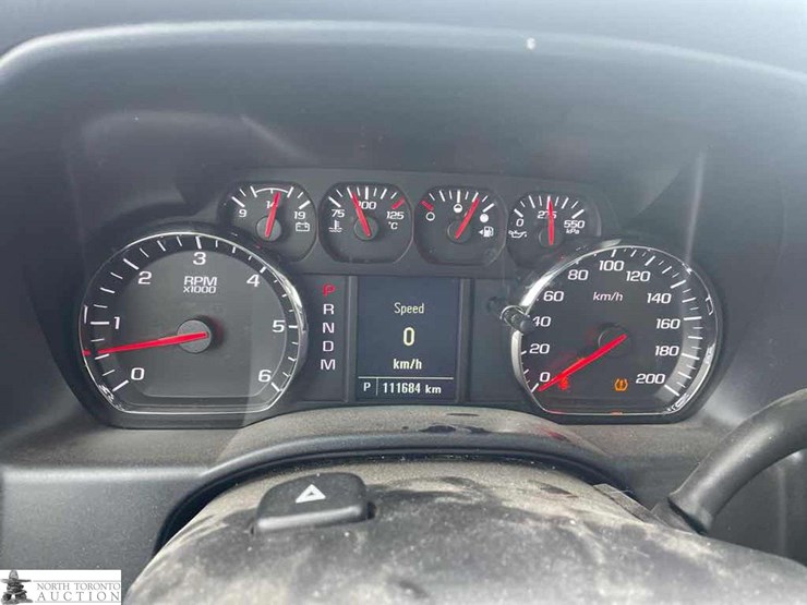 2015-chevrolet-k1500-image-14