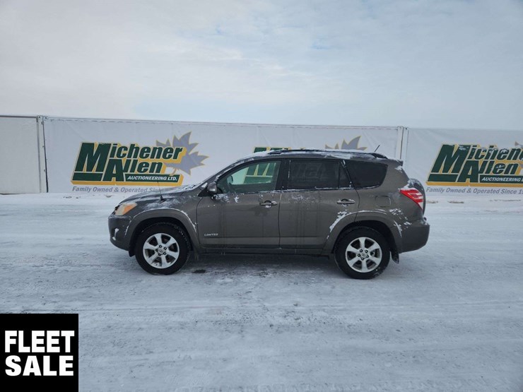 2009-toyota-rav4-image-6