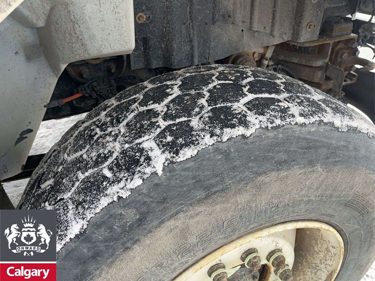 2019-international-workstar-7400-image-12