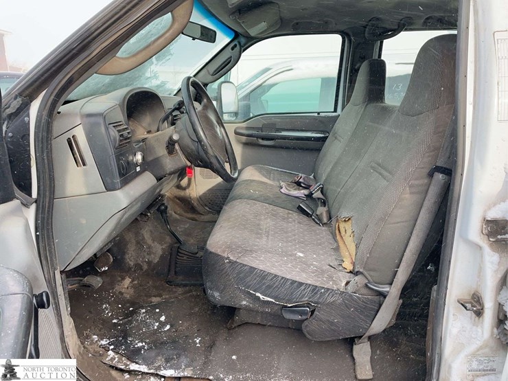 2007-ford-f350-image-11