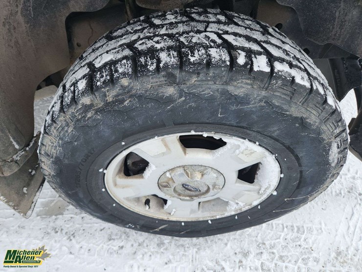 2012-ford-f150-image-13