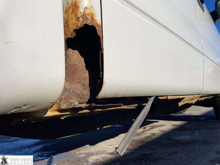 2014-ford-f150-image-33