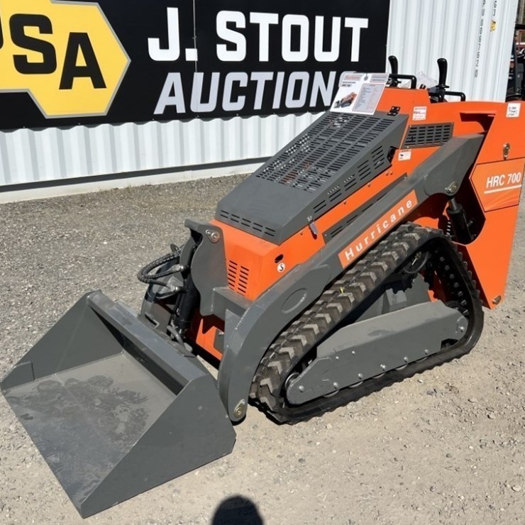 2025 Hurricane HRC700 Mini Compact Track Loader