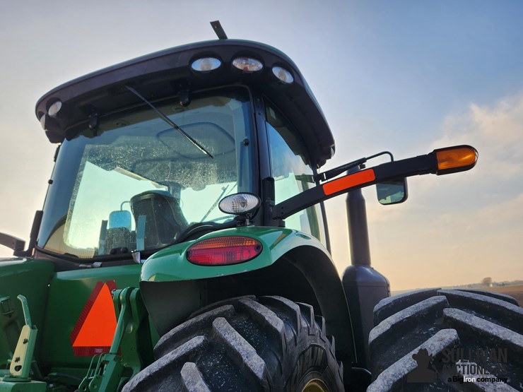 2012-john-deere-8260r-image-15