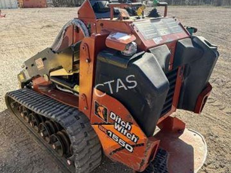 2019-ditch-witch-sk1550-image-6