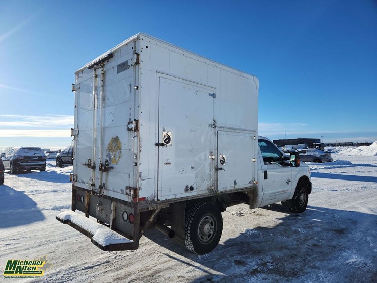 2015-ford-f350-image-4