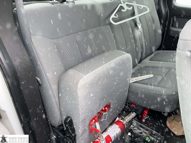 2014-ford-f150-image-25