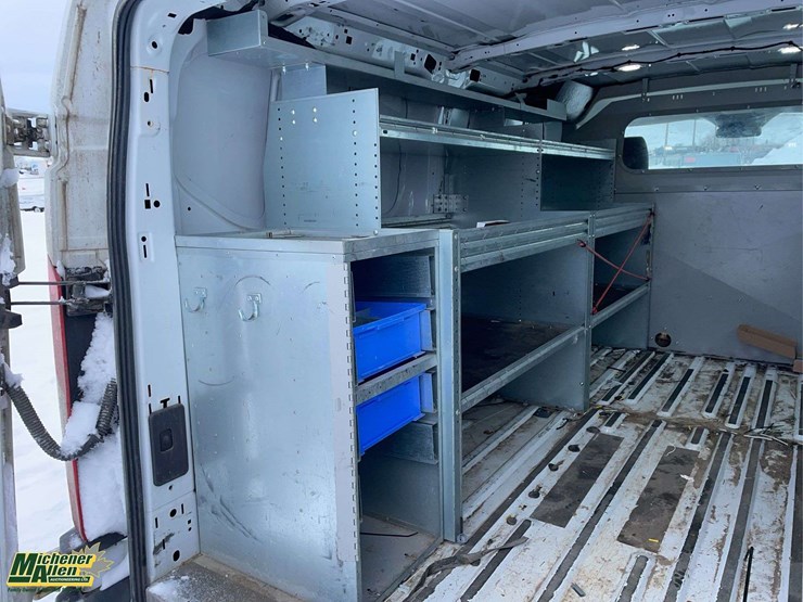 2018-ford-transit-image-26