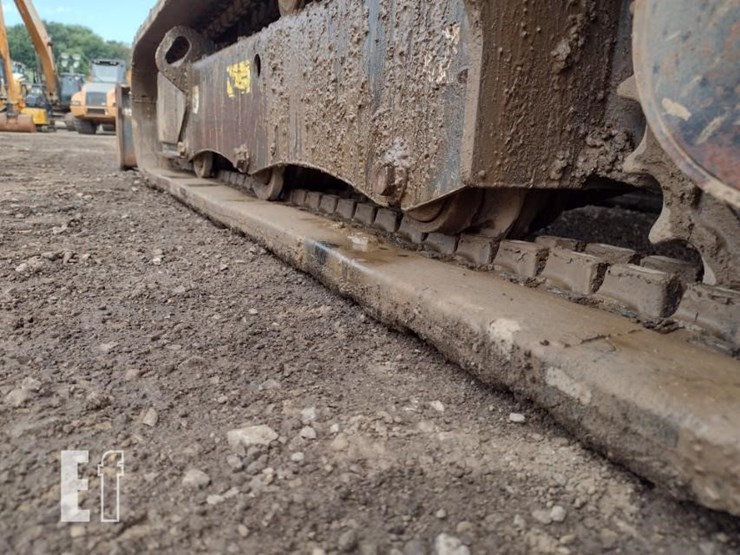 bobcat-e32i-image-39