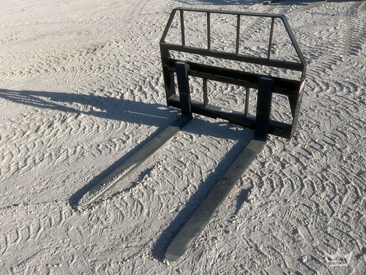 2025-kivel-48in-forks-and-frame-skid-steer-attachment-image-1