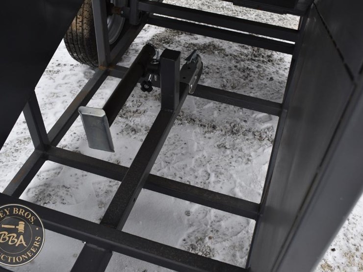 easy-man-livestock-chute-38999-image-19