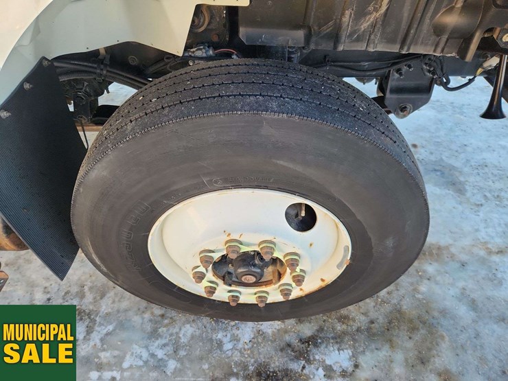 2011-international-workstar-7400-image-10