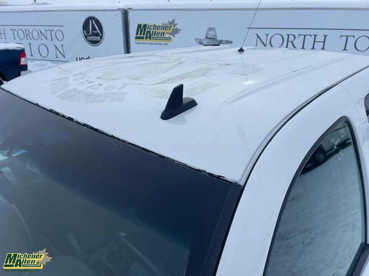 2011-chevrolet-k2500-image-43