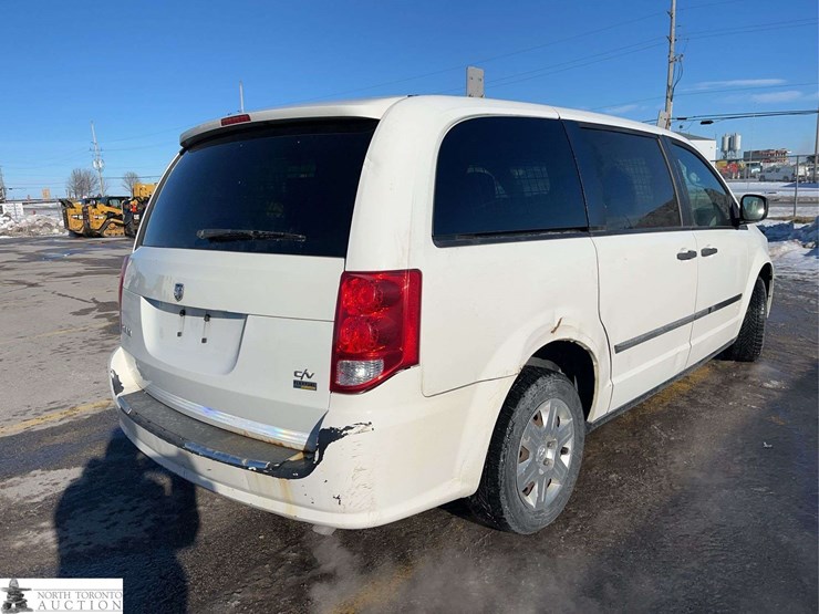 2012-ram-c/v-image-3