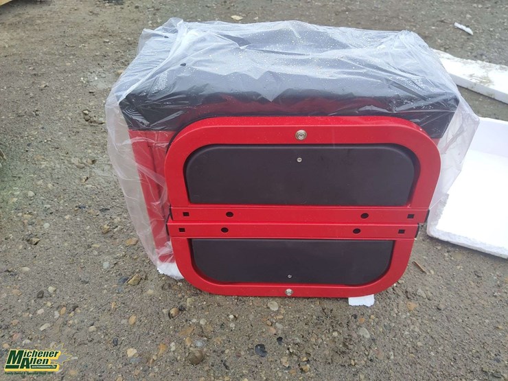 unused-boss-rolling-stool-tool-box--qty-1-image-7