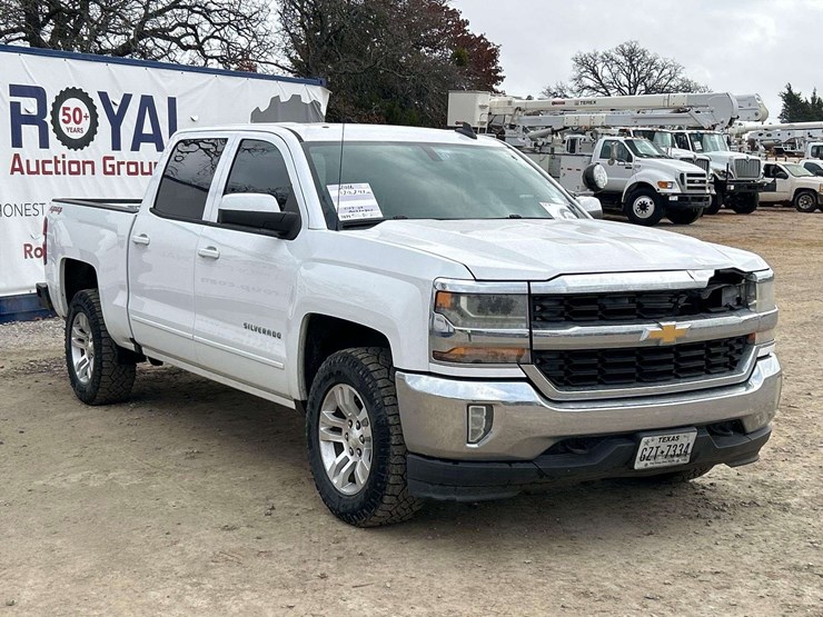 2016-chevrolet-silverado-1500-image-4