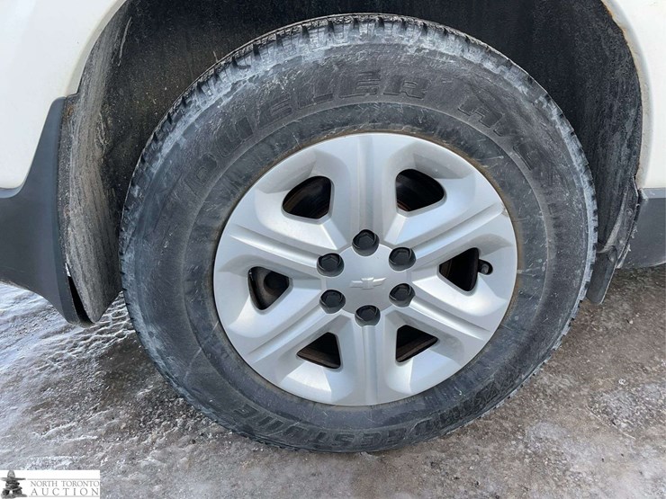 2013-chevrolet-traverse-image-11