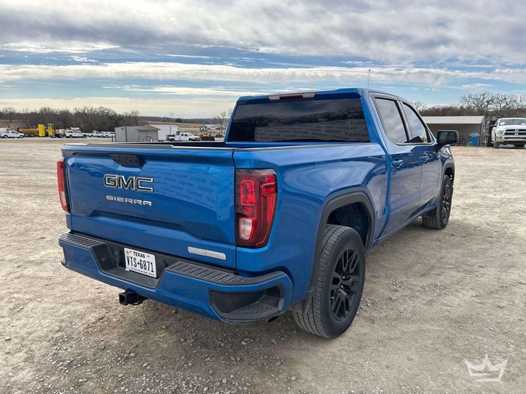 2024-gmc-seirra-elevation-4x4-image-3