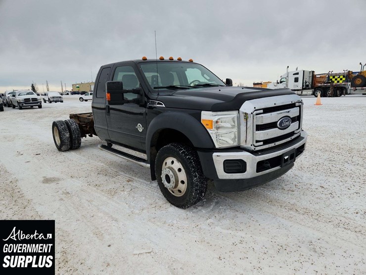 2012-ford-f550-image-2